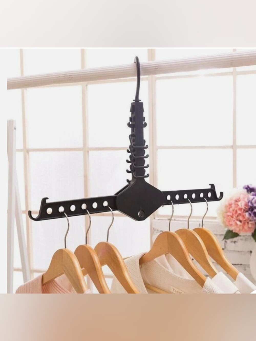 6 Pack Hook 'n Hang, Multi Use, Space-Saving Closet Hanger. 6 Pack - Picture 2 of 9